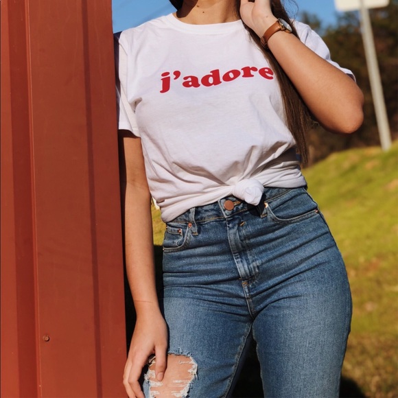 High waisted distressed mom jeans - Picture 1 of 3